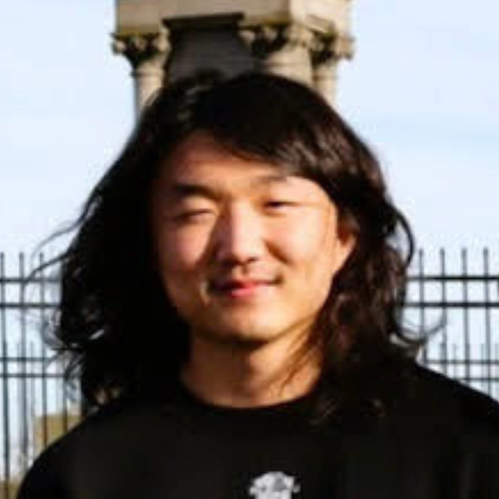 Headshot of Eugene Ryoo.